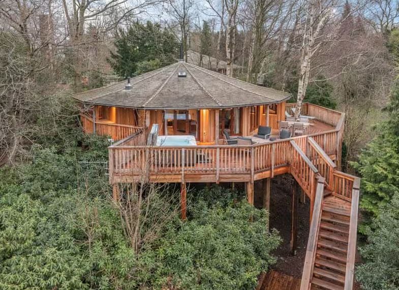 Birchwood Heights Tree House