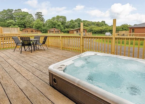 longleat safari park places to stay