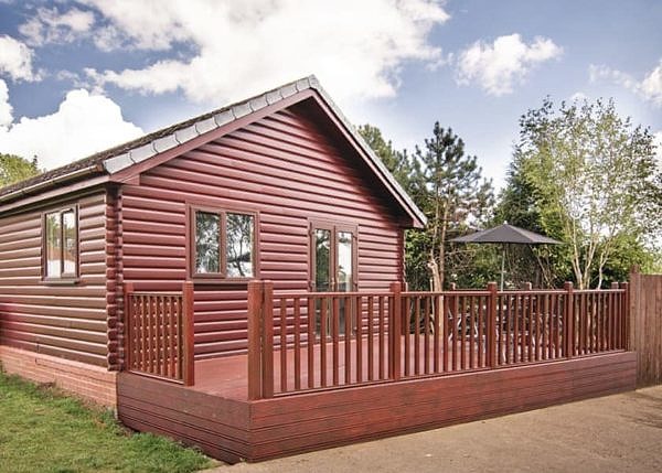 Great Hatfield Lodges